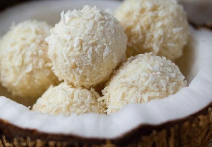 Hindistan cevizi mochi
